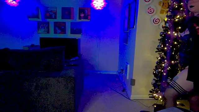 KiraSpitQueen online show from December 15, 4:51 am