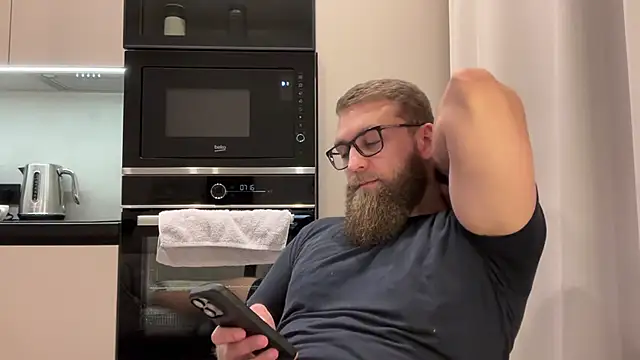 Bear bear  online show from November 29, 1:55 pm