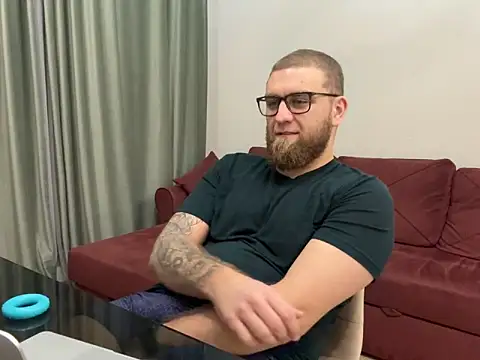 Snapshot of Bear_bear_ chatting on March 7, 4:33 pm Bear bear online show from March 7, 4:33 pm