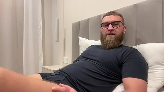 Bear bear  online show from November 14, 11:36 am