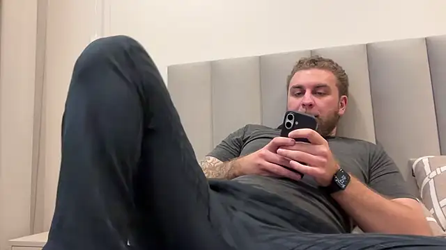 Bear bear  online show from March 10, 2:43 pm