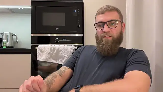 Bear bear  online show from December 21, 1:57 pm