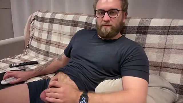 Bear bear  online show from May 11, 2:45 pm