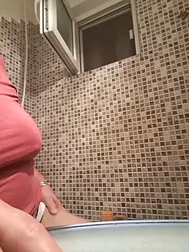 OliviaLewis online show from February 17, 1:36 am