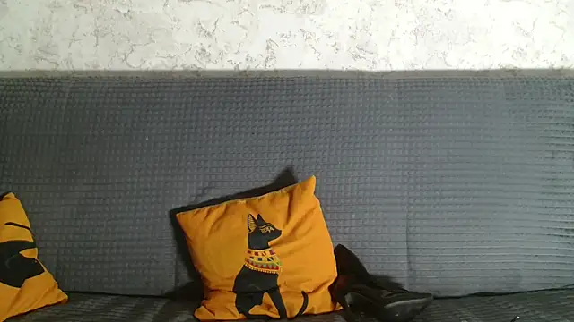 Snapshot of Frederica_ chatting on June 24, 2:37 pm Frederica online show from June 24, 2:37 pm