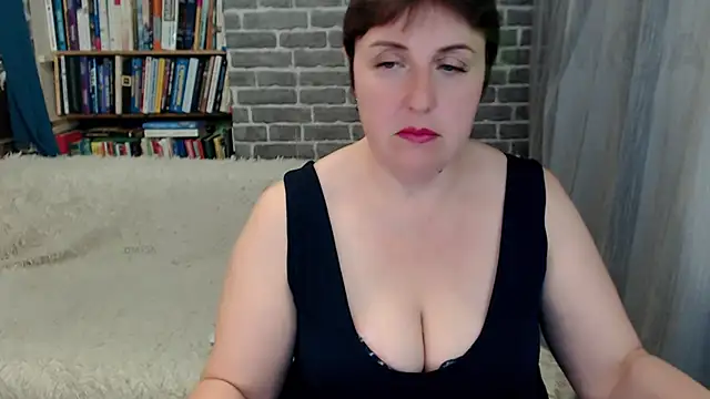 Snapshot of Rainbow_lady chatting on November 18, 2:42 pm Rainbow lady online show from November 18, 2:42 pm