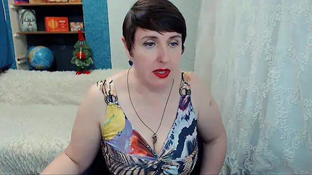 Snapshot of Rainbow_lady chatting on January 4, 1:31 pm Rainbow lady online show from January 4, 1:31 pm