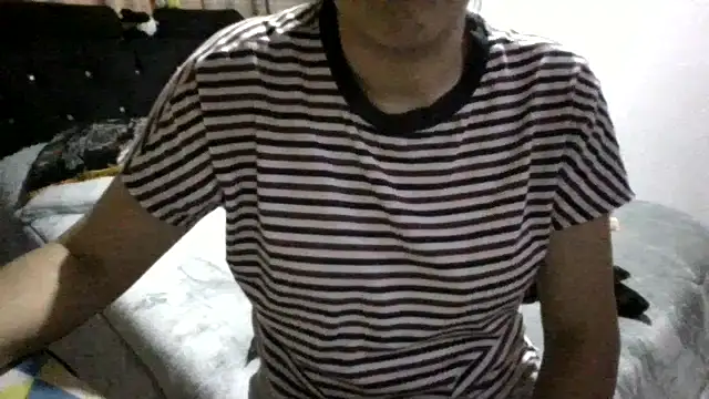 Snapshot of RAYA_1 chatting on December 26, 12:57 am RAYA 1 online show from December 26, 12:57 am