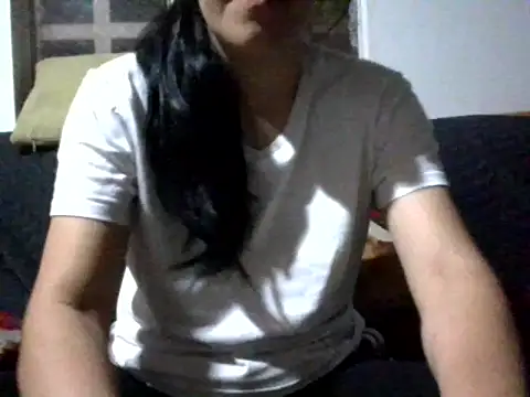 Snapshot of RAYA_1 chatting on January 9, 1:08 am RAYA 1 online show from January 9, 1:08 am