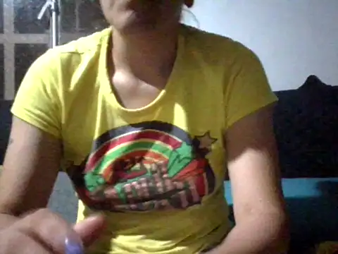 Snapshot of RAYA_1 chatting on February 4, 12:51 am RAYA 1 online show from February 4, 12:51 am