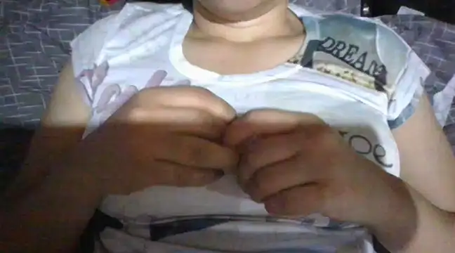 Snapshot of RAYA_1 chatting on February 8, 12:49 am RAYA 1 online show from February 8, 12:49 am