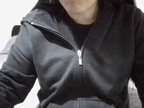 Snapshot of RAYA_1 chatting on October 9, 12:44 am RAYA 1 online show from October 9, 12:44 am