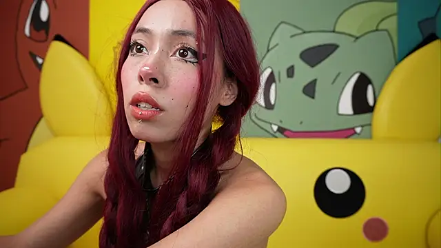 miss  maria online show from November 15, 6:01 pm