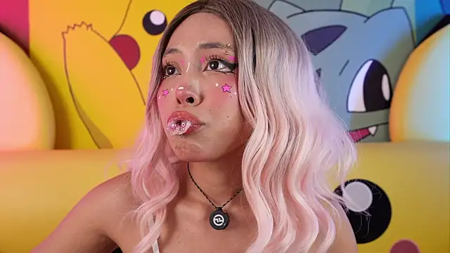 miss  maria online show from April 1, 6:05 pm