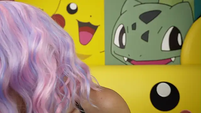 miss  maria online show from November 8, 6:00 pm