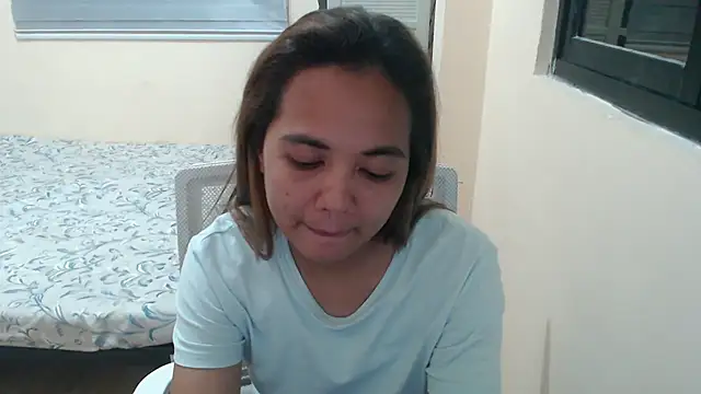 xTheLastVIRGINx online show from October 5, 4:53 pm