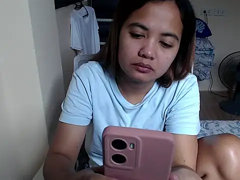 xTheLastVIRGINx online show from January 12, 5:36 am