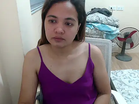 xTheLastVIRGINx online show from March 17, 12:52 pm