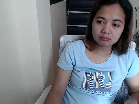 xTheLastVIRGINx online show from January 13, 5:44 am