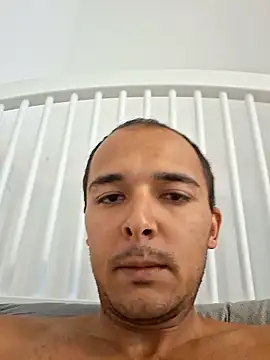 Snapshot of Vyrgin_boy chatting on June 10, 11:22 am Vyrgin boy online show from June 10, 11:22 am