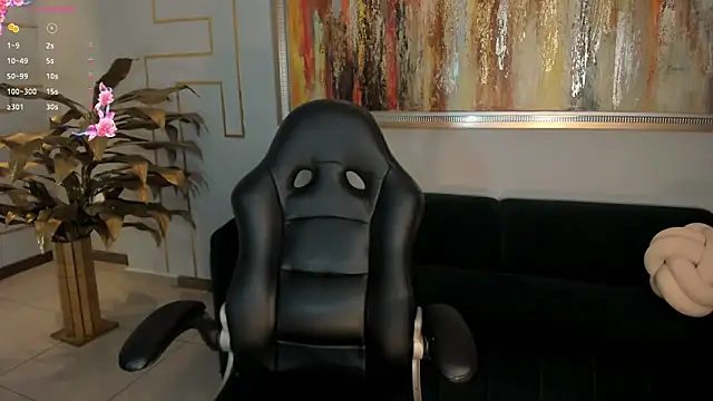 JuanitaClay online show from October 23, 12:48 pm