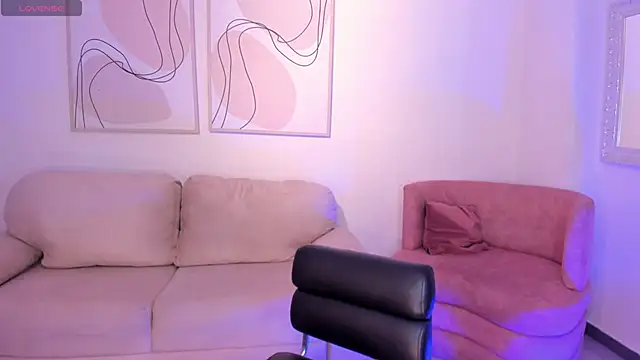 Snapshot of JuanitaClay chatting on September 14, 11:32 am JuanitaClay online show from September 14, 11:32 am