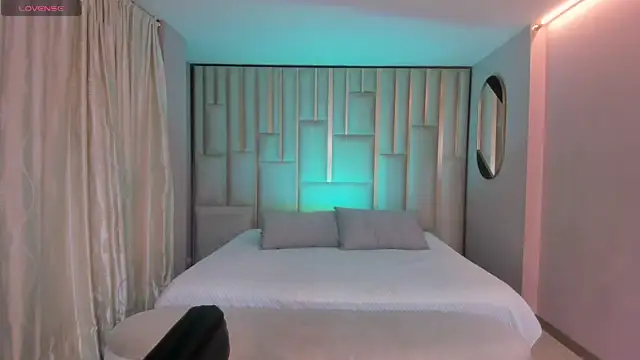 JuanitaClay online show from March 21, 7:51 pm