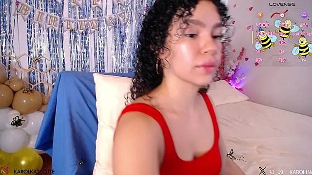 Karolina 1 online show from April 9, 1:50 pm