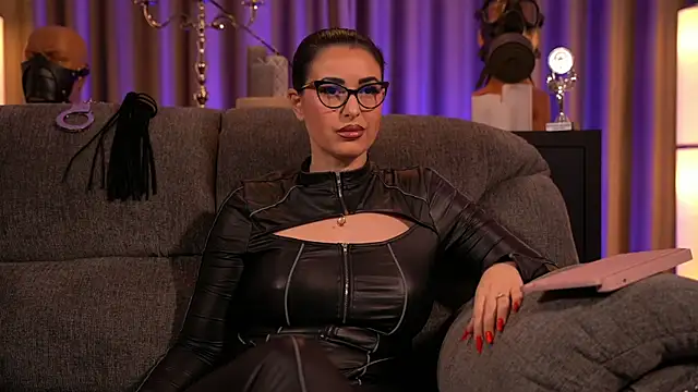 kelly kent online show from March 2, 3:56 am