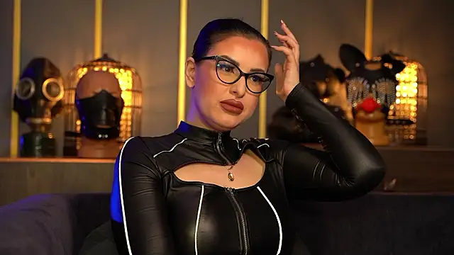 kelly kent online show from March 9, 10:46 pm