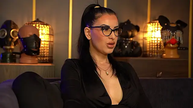 kelly kent online show from March 25, 11:14 pm