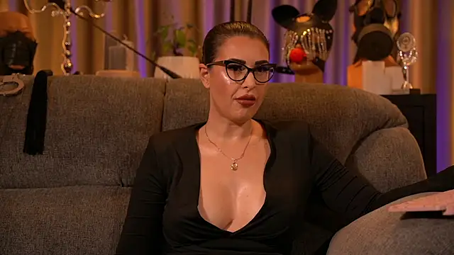 kelly kent online show from November 15, 1:20 am