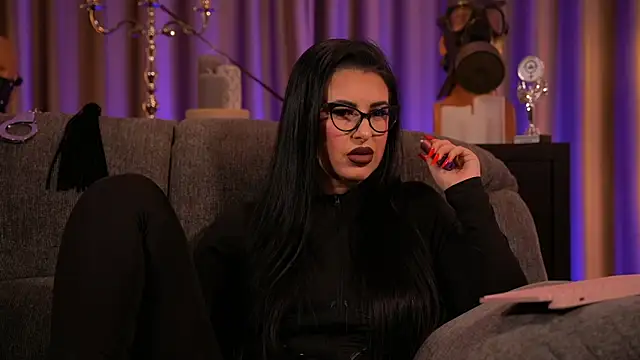 kelly kent online show from February 19, 11:46 pm