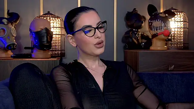 Snapshot of kelly_kent chatting on May 23, 11:15 pm kelly kent online show from May 23, 11:15 pm