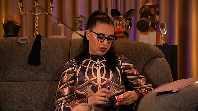 kelly kent online show from September 14, 8:20 pm
