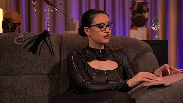 kelly kent online show from March 9, 6:28 am