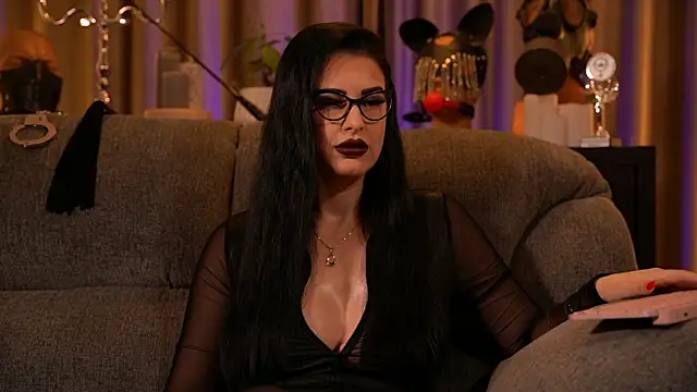 kelly kent online show from November 11, 12:38 am