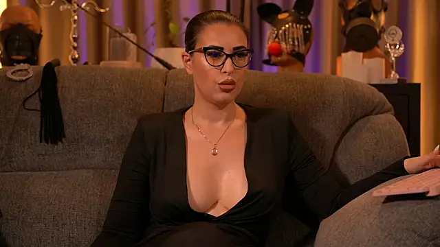 kelly kent online show from November 22, 11:58 pm