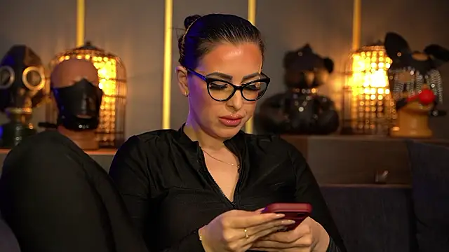 kelly kent online show from March 27, 8:54 pm