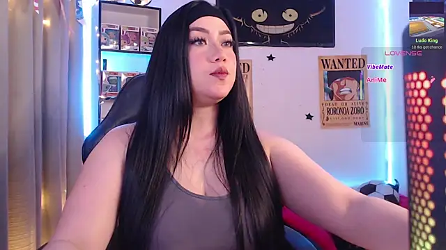 Snapshot of Emmy_Ruiz chatting on July 18, 12:41 am Emmy Ruiz online show from July 18, 12:41 am