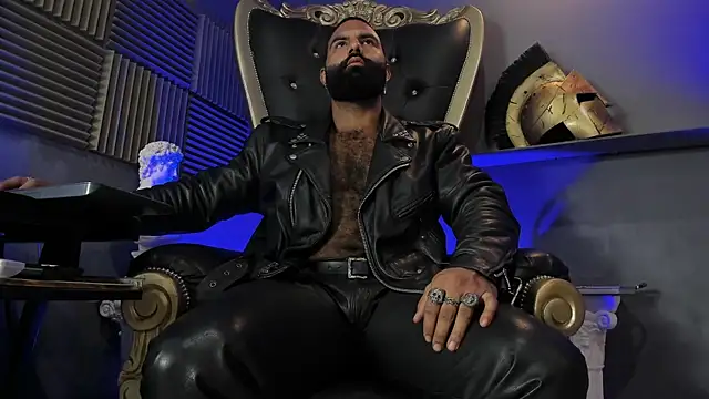 BeardAndrew online show from December 5, 4:16 pm