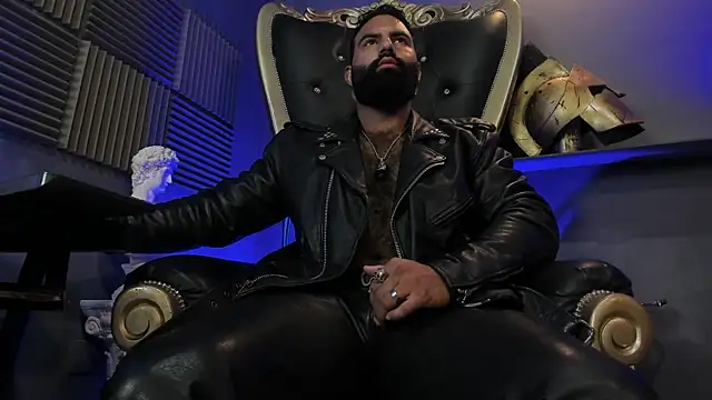 BeardAndrew online show from November 12, 3:10 am