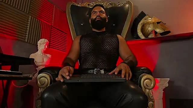 BeardAndrew online show from October 18, 9:00 am