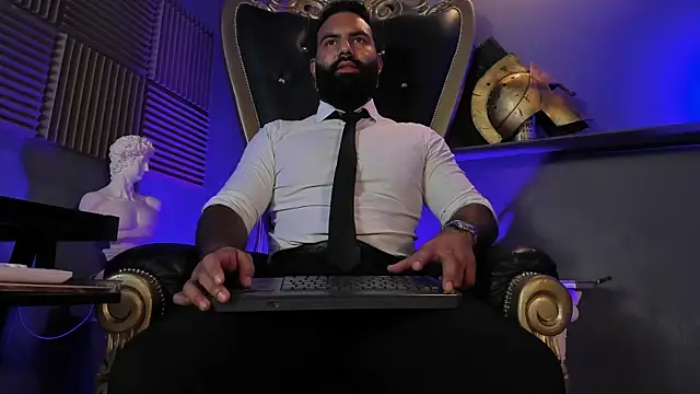 BeardAndrew online show from November 7, 1:32 am