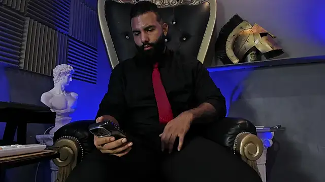 BeardAndrew online show from November 26, 10:26 am