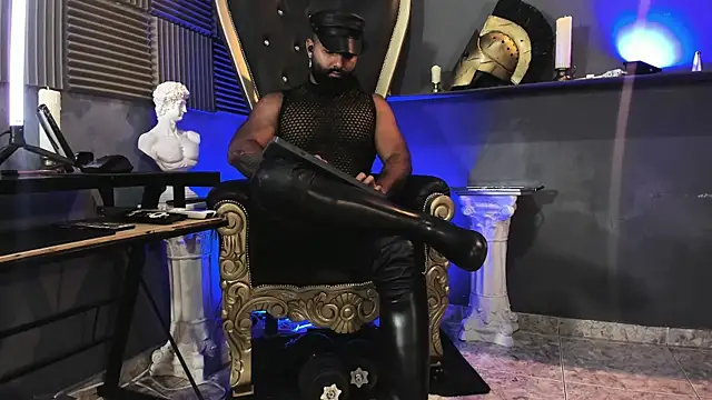 Snapshot of BeardAndrew chatting on February 12, 7:57 pm BeardAndrew online show from February 12, 7:57 pm