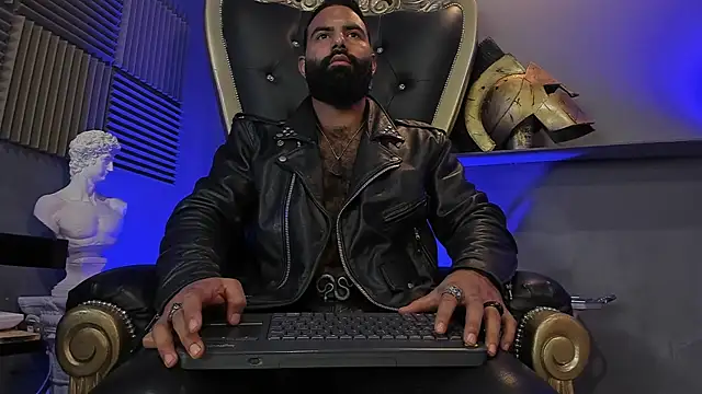 BeardAndrew online show from November 14, 2:15 am