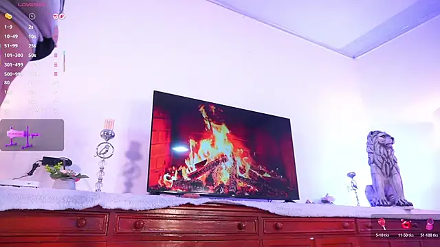 lara giraldo online show from February 15, 1:50 am