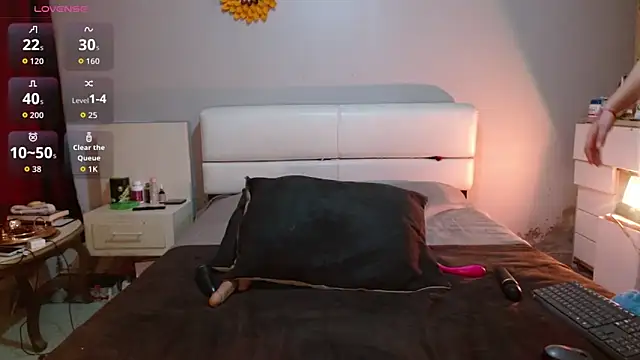 Freyja soh online show from March 24, 10:43 pm