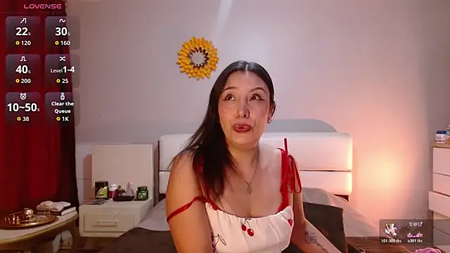 Freyja soh online show from March 8, 8:01 pm